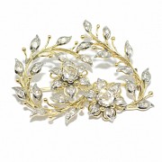 Elizabethan 18k yellow gold and diamond brooch