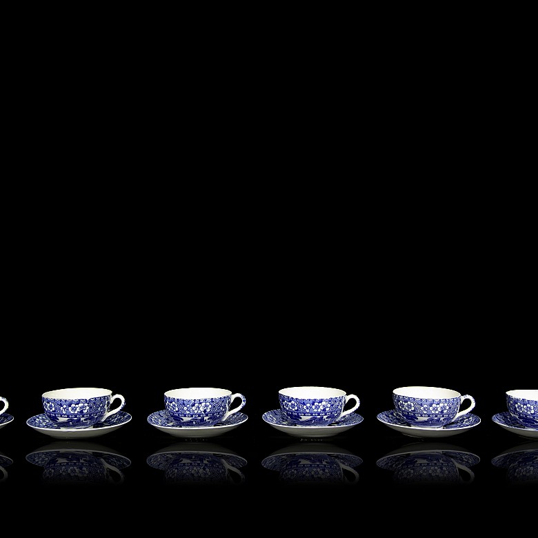 Blue and white porcelain coffee set, 20th century