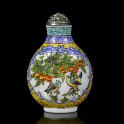 An enameled snuff bottle, with Qianlong mark