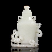 Hetian ‘Children and Quilin’ jade vase, Qing dynasty