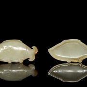 Fish-shaped jade box, Qing dynasty