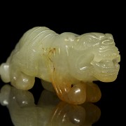 Carved jade mythical beast figure, Han dynasty