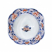 Recipiente de porcelana japonesa esmaltada