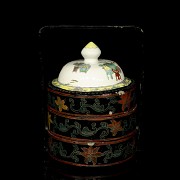 Wooden and porcelain box, Qing dynasty