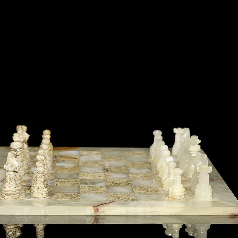 Marble and white onyx chess set, 20th century