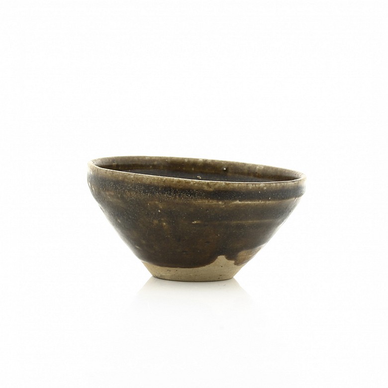 Song style ceramic bowl.