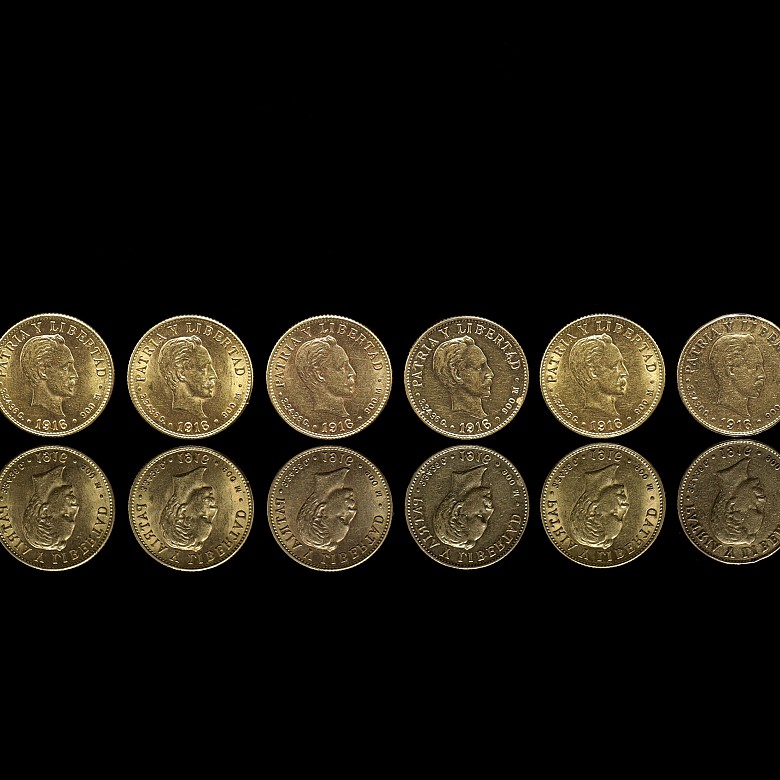 Eight ‘Republic of Cuba’ two-peso gold coins, 1916