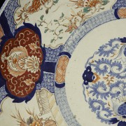 Imari Japanese dish, late 19th century