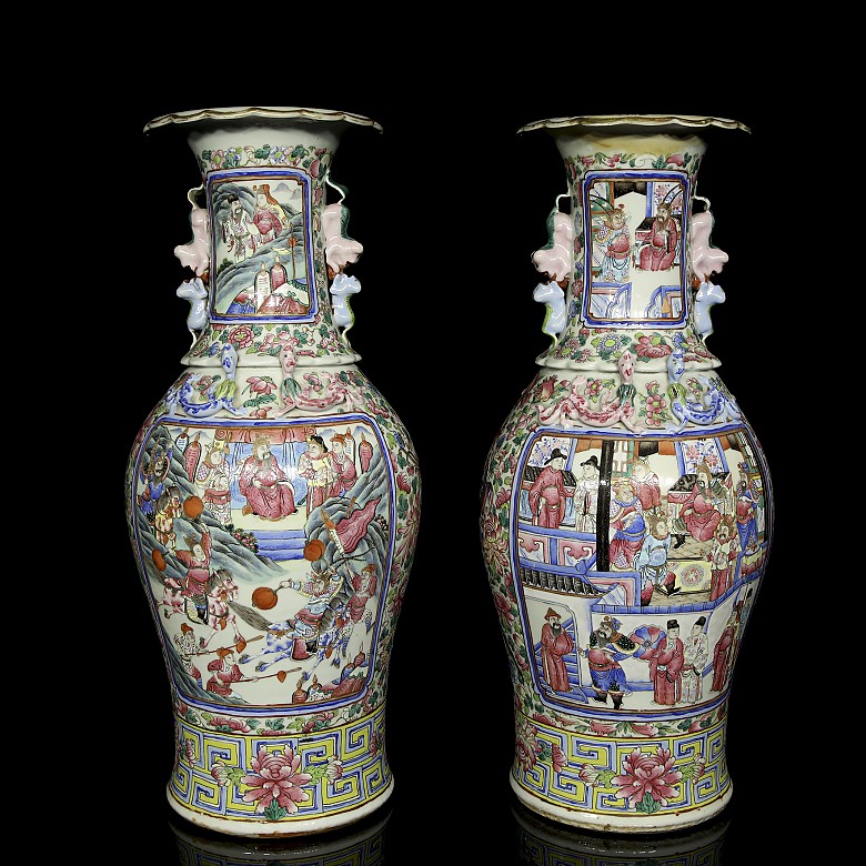 Pair of enamelled vases famille rose “Palace scenes”, Qing dynasty