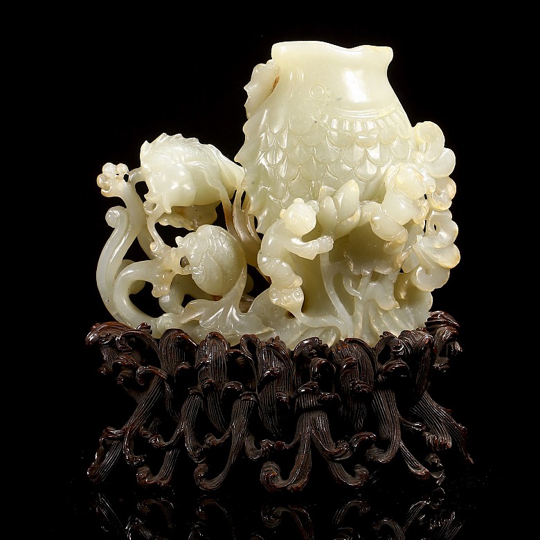 Hetian jade figurine ‘Fish, children and lotuses’, Qing dynasty