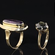 Dos anillos de oro 14 k y 9k