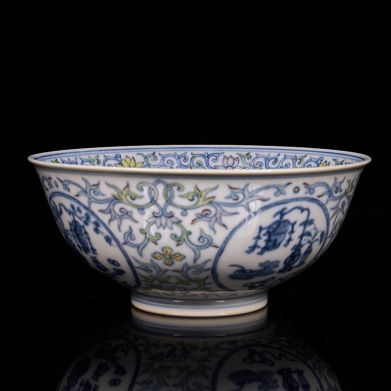 Porcelain doucai bowl with “Bogu Hua” scene, Qing dynasty