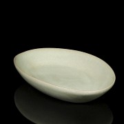 Blue glazed oval dish, Ruyao style