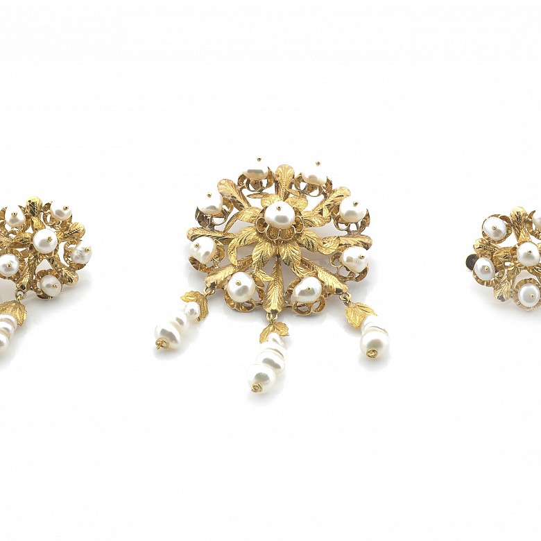 Set of earrings and brooch fallera, 18 k gold