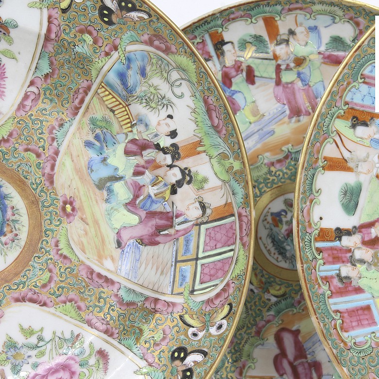 Lot of five porcelain dishes, Canton, 19th century-20th century