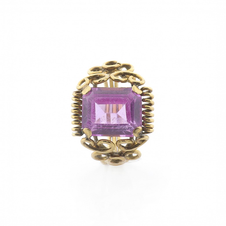 Anillo de oro amarillo 18 k con piedra rosa