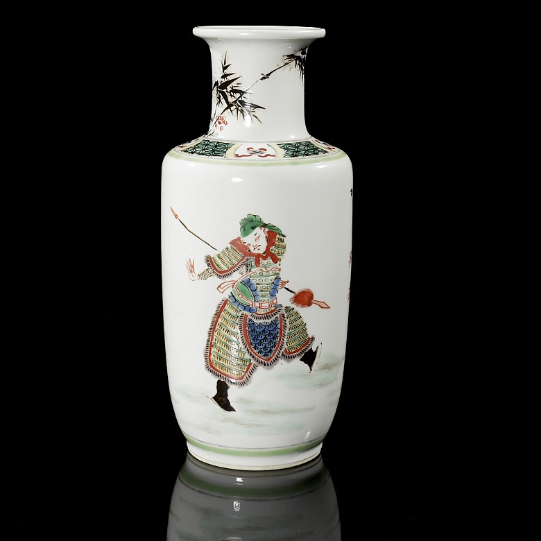 Wucai Porcelain Vase ‘Characters’, Qing dynasty