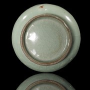 Arrow vase with celadon glaze, Longquan style, Yuan Dynasty