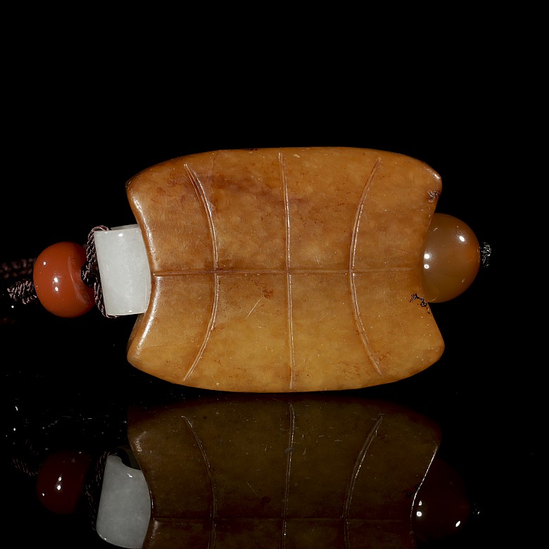 Carved jade ‘Turtle’ pendant, Qing dynasty