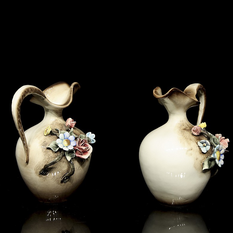 Capodimonte porcelain ‘Pair of jugs’, 20th century - 1