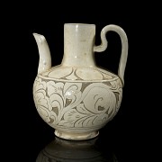 Ceramic ‘Cizhou’ jug, Song dynasty