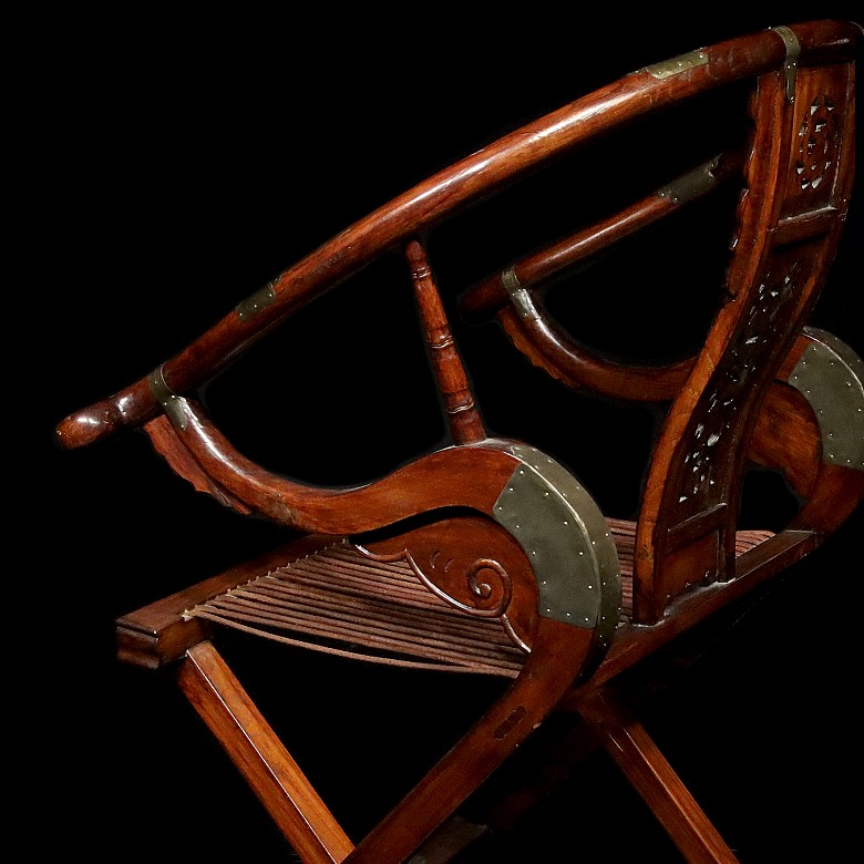 Chinese folding chairs in Ming style, 20th century