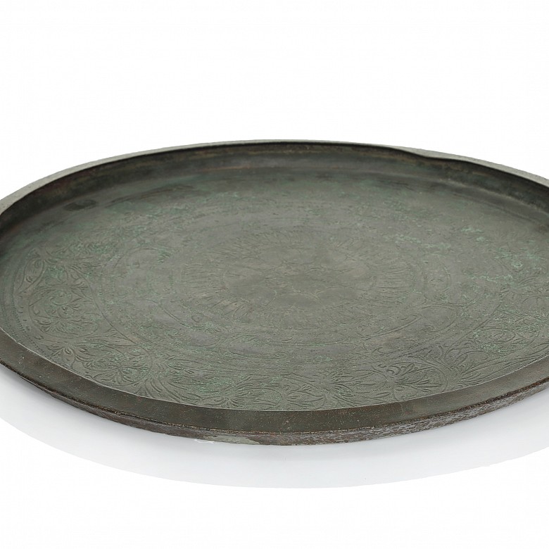 Large Indonesian copper tray, Talam, 19th - 20th centuries