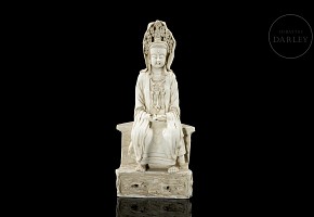 Glazed ceramic ‘Guanyin’ figurine, Song style