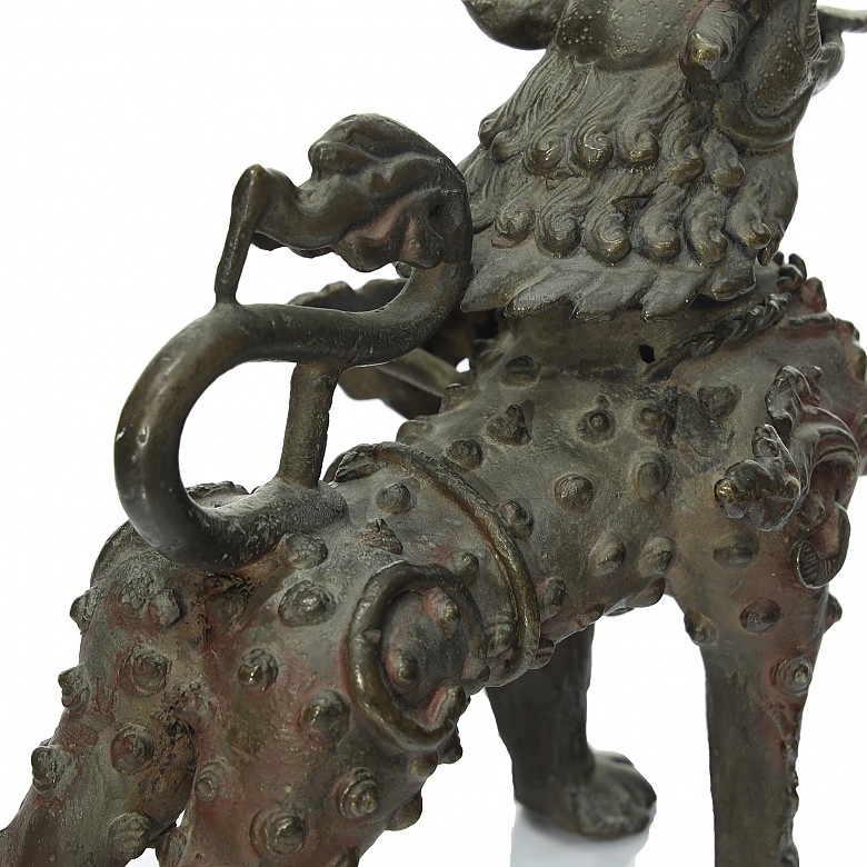 León guardián de bronce, Nepal, S.XIX