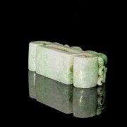 Carved jadeite belt ornament, ‘Dragon’, Qing dynasty