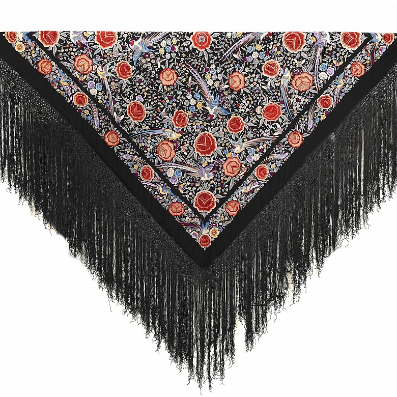 Large manila shawl 19th-20th century