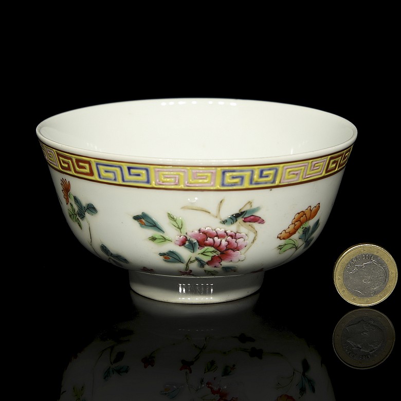 Porcelain bowl “Garden”, with Qing dynasty mark