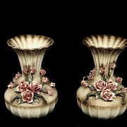 Capodimonte porcelain ‘Pair of vases with roses’, 20th century - 8