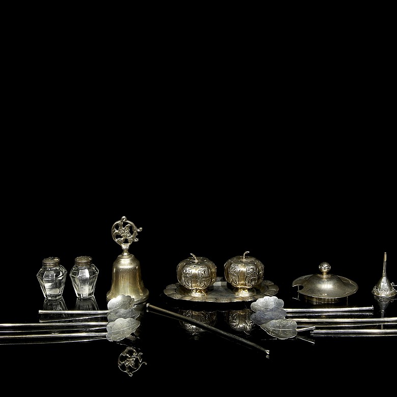 Miscellaneous silver objects, 20th century