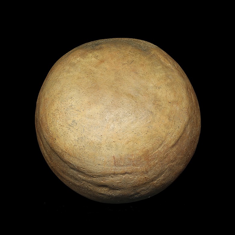 Large rounded ceramic jar, Neolithic (3rd - 2nd millennium B.C.)