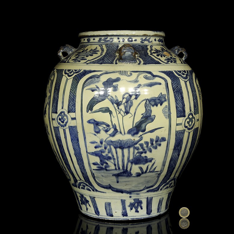 Porcelain vase in blue and white “Landscapes”, Qing dynasty