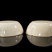 Pair of ‘Dingyao’ porcelain bowls, Song dynasty