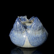 Porcelain-glazed  brush container ‘Mandarin Ducks’, Ming dynasty